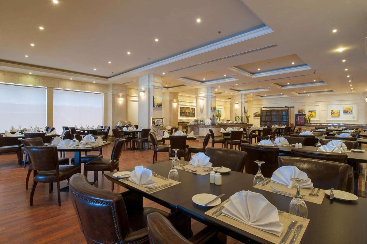 Radisson Blu Hotel, Dhahran Al-Chubar Zewnętrze zdjęcie