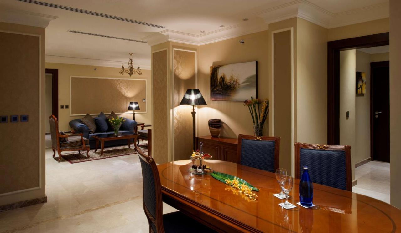 Radisson Blu Hotel, Dhahran Al-Chubar Zewnętrze zdjęcie