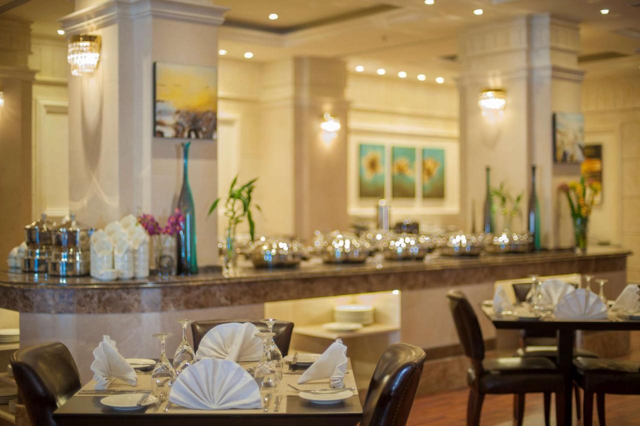 Radisson Blu Hotel, Dhahran Al-Chubar Zewnętrze zdjęcie