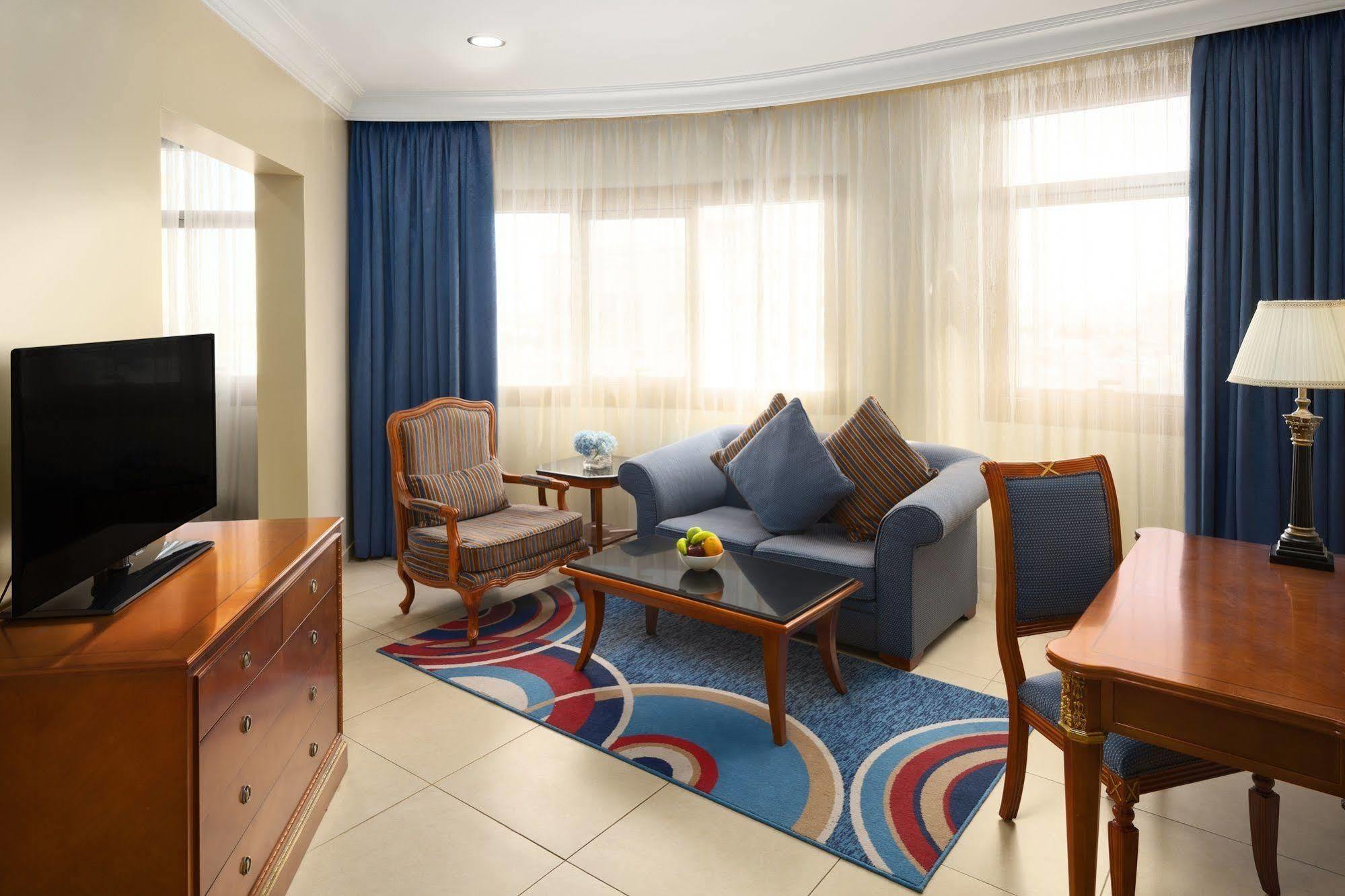 Radisson Blu Hotel, Dhahran Al-Chubar Zewnętrze zdjęcie